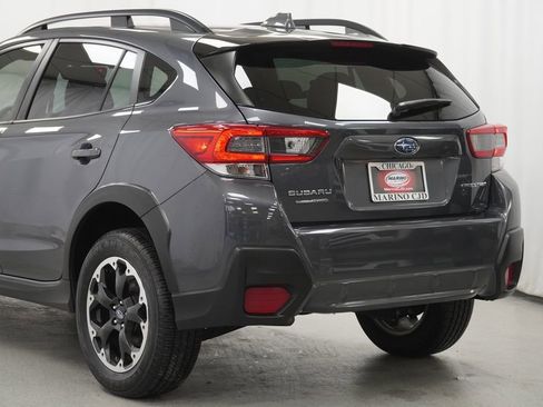 Used 2023 Subaru Crosstrek 2.0i Premium image 12