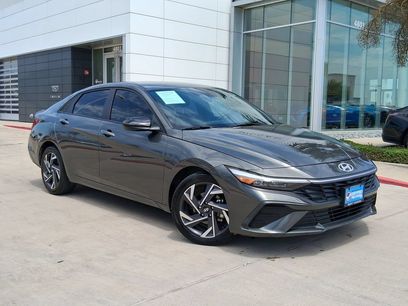 Used 2025 Hyundai Elantra Sport