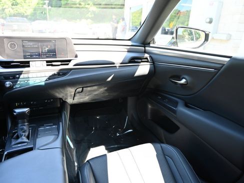 Used 2021 Lexus ES 350 F Sport w/ Accessory Package FWD image 16