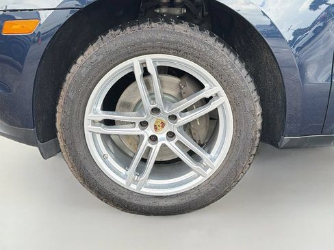 Used 2020 Porsche Macan AWD/4WD image 42