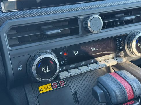 Used 2025 Toyota Tacoma TRD Pro image 6
