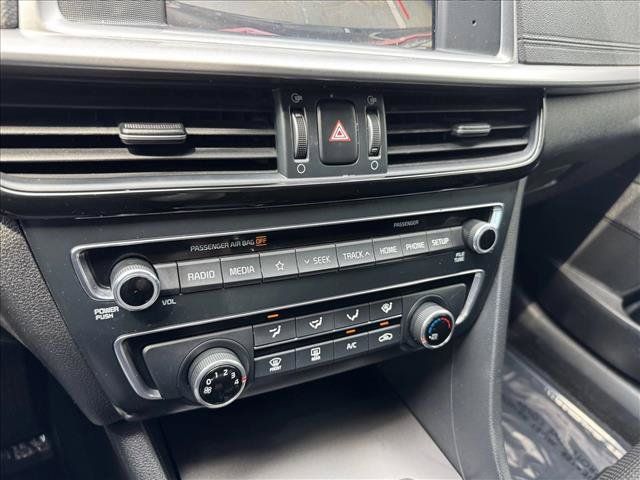 Used 2019 Kia Optima LX FWD image 15