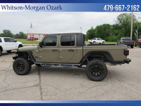 Used 2020 Jeep Gladiator Sport w/ Quick Order Package 24S AWD/4WD image 7