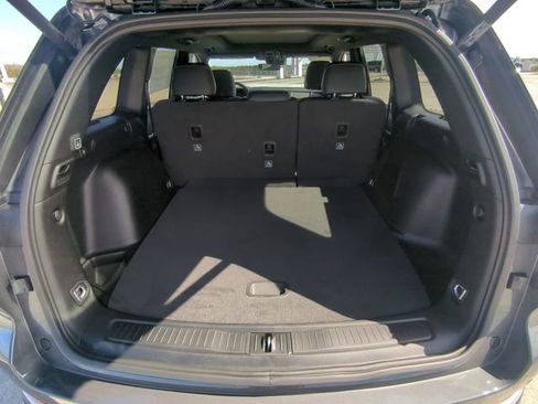 New 2026 Jeep Grand Cherokee Limited RWD image 14