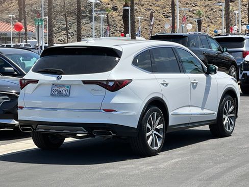 Used 2025 Acura MDX FWD w/ Technology Package image 3