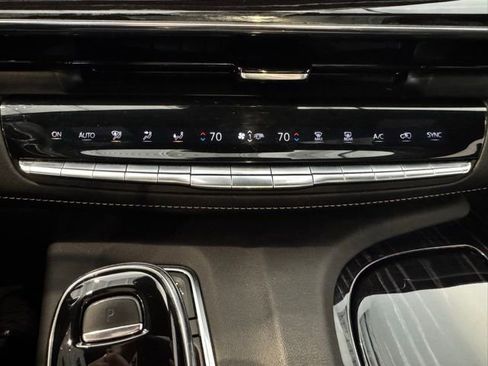 Used 2021 Cadillac Escalade Sport w/ Driver Assist Tech Package image 16