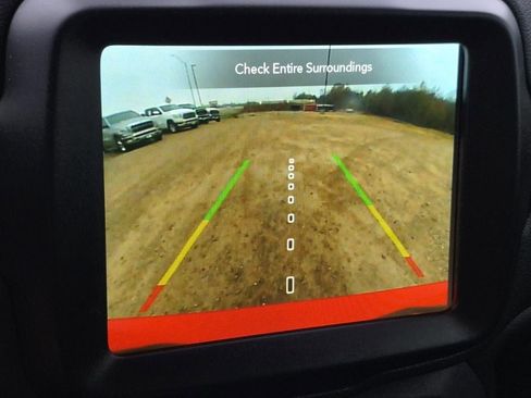 Used 2022 Jeep Renegade Latitude image 26