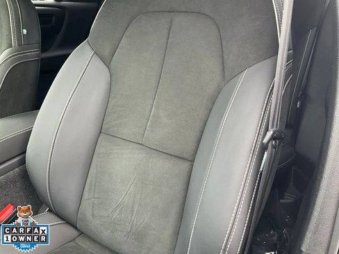 Used 2023 Volvo XC40 Recharge Plus AWD/4WD image 18
