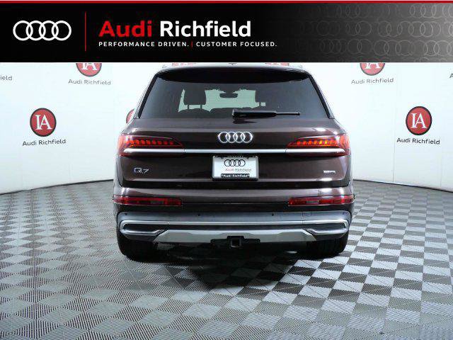 Used 2022 Audi Q7 3.0T Premium Plus w/ Premium Plus Package AWD/4WD image 7