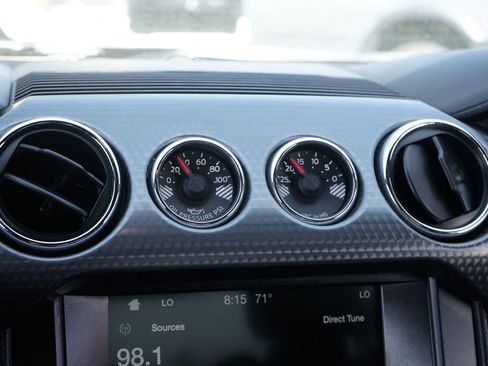 Used 2017 Ford Mustang GT Premium RWD image 28