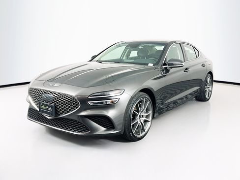 Used 2025 Genesis G70 2.5T AWD/4WD image 3