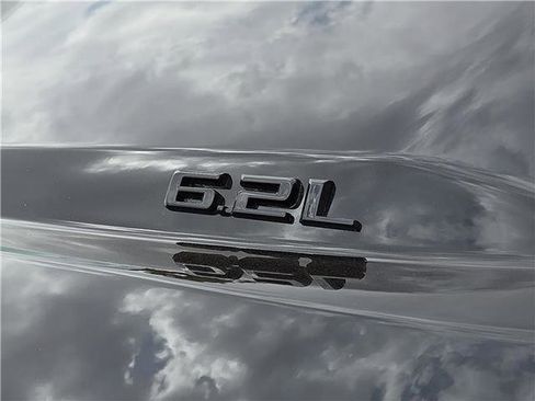 New 2026 Chevrolet Silverado 1500 High Country w/ Midnight Edition image 7