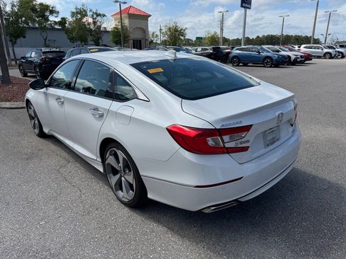 Used 2020 Honda Accord Touring image 7