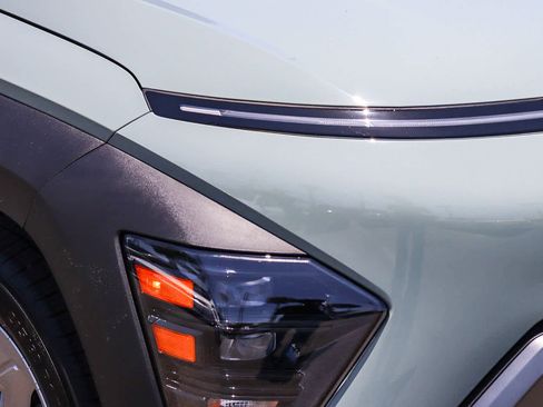 New 2026 Hyundai Kona SE FWD image 4