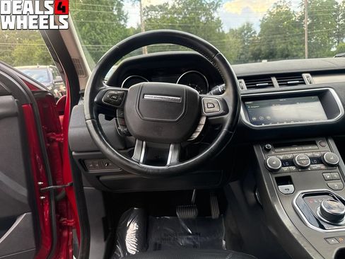 Used 2019 Land Rover Range Rover Evoque HSE AWD/4WD image 13
