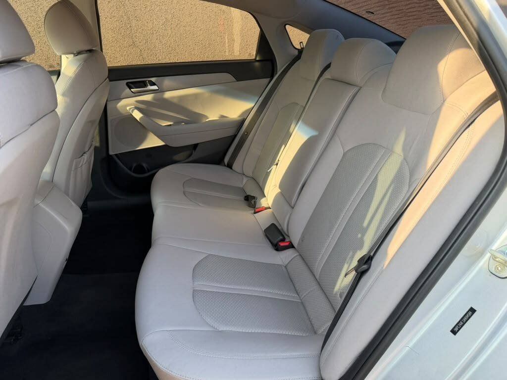 Used 2018 Hyundai Sonata SE FWD image 20