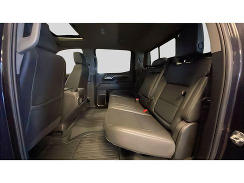 Used 2025 GMC Sierra 1500 SLT w/ SLT Premium Package AWD/4WD image 15