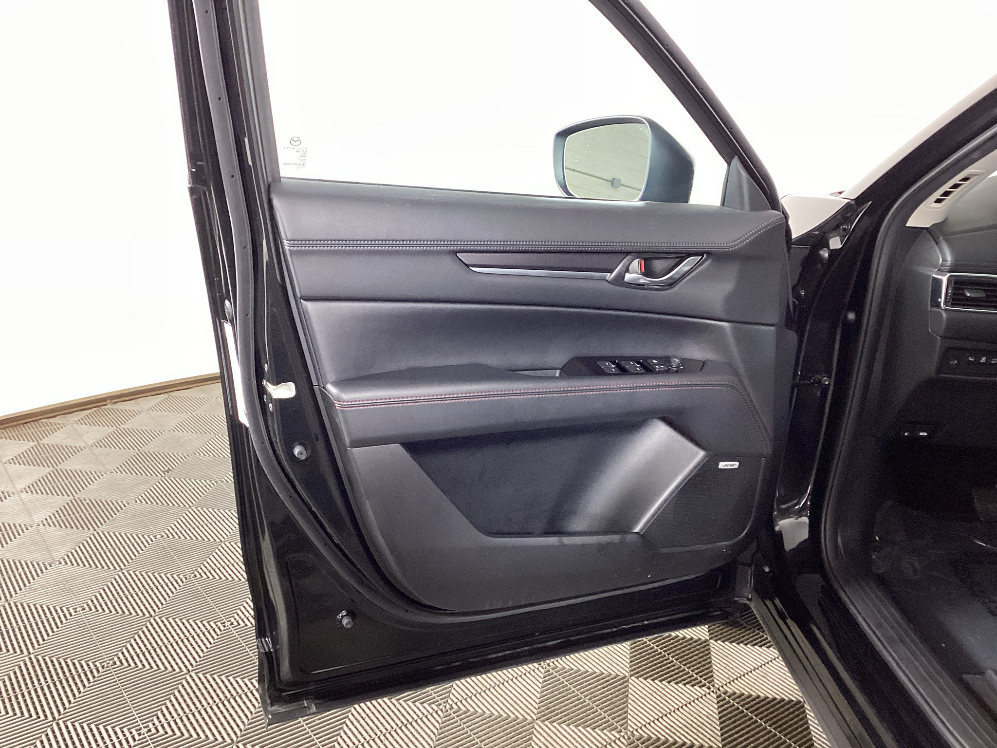 Used 2025 MAZDA CX-5 Carbon Edition AWD/4WD image 14