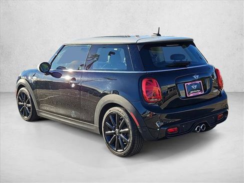 Used 2019 MINI Cooper S w/ Premium Package image 8