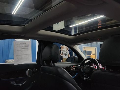 Used 2017 Mercedes-Benz C 300 4MATIC Sedan w/ Premium 3 Package image 22