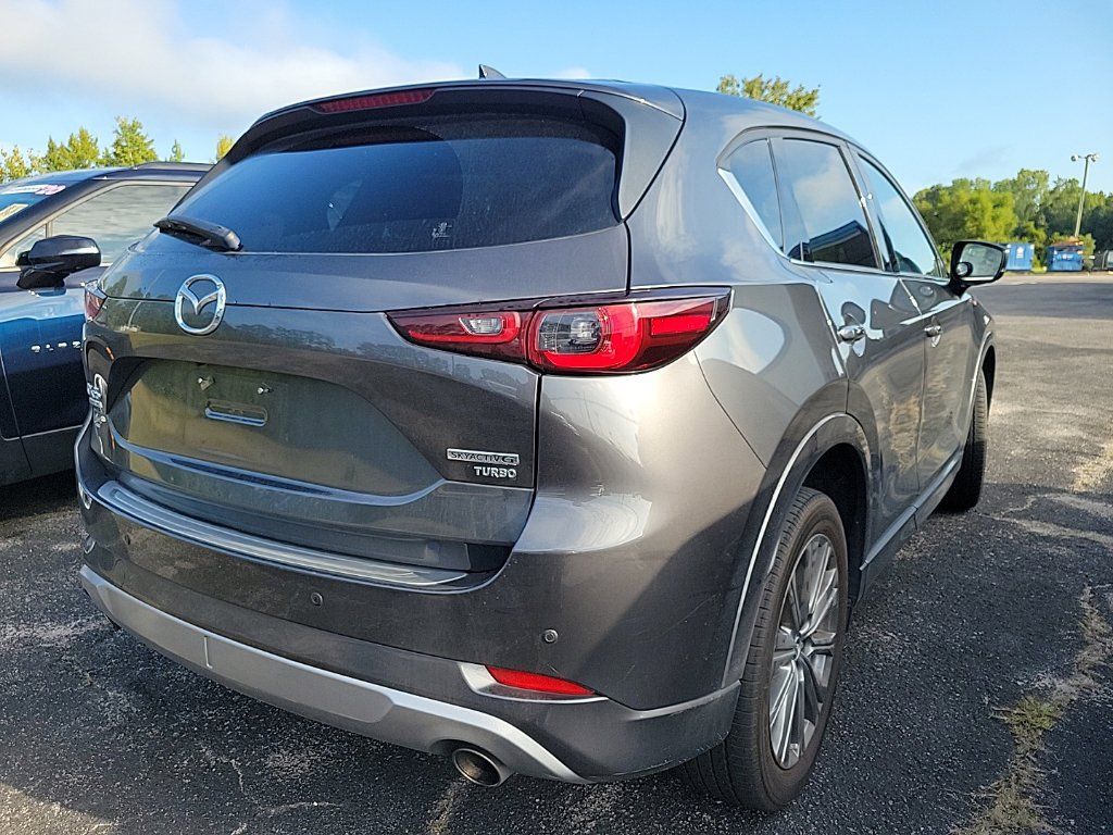 Used 2024 MAZDA CX-5 Signature AWD/4WD image 6
