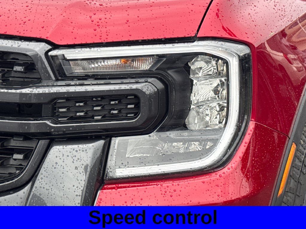 Used 2025 Ford Ranger XLT AWD/4WD image 17