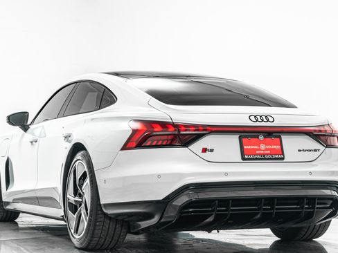 Used 2023 Audi RS e-tron GT w/ Carbon Performance Package AWD/4WD image 7