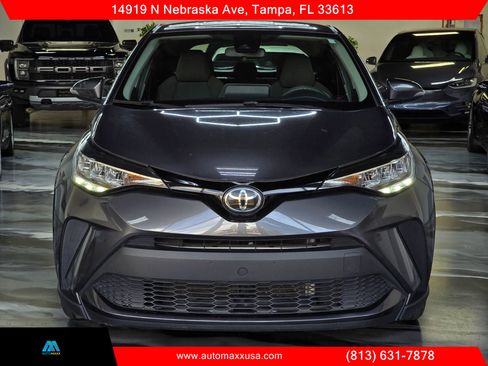 Used 2021 Toyota C-HR LE image 5