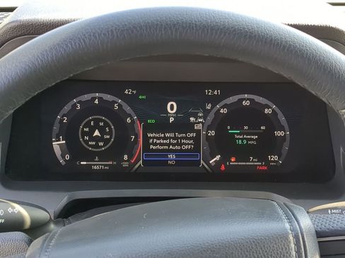 Used 2025 Toyota Tacoma TRD Off-Road image 16