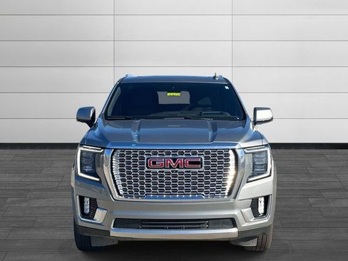 Used 2024 GMC Yukon Denali w/ Max Trailering Package image 8