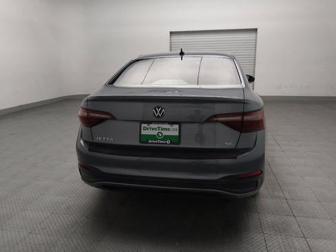 Used 2022 Volkswagen Jetta SE FWD image 7