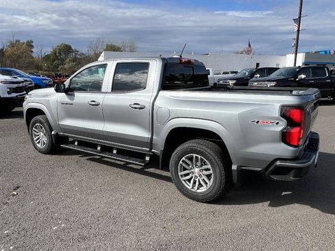 New 2026 Chevrolet Colorado LT w/ LT Convenience Package AWD/4WD image 3