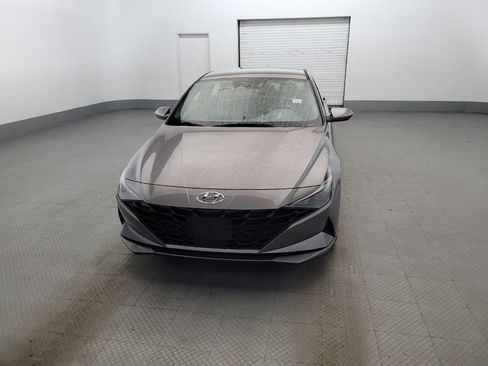 Used 2023 Hyundai Elantra SEL w/ Convenience Package FWD image 15
