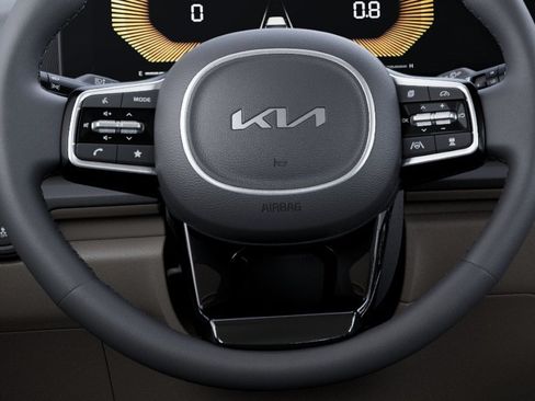 New 2026 Kia Carnival EX FWD image 22