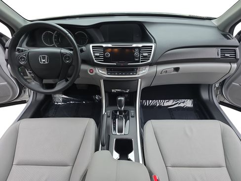 Used 2015 Honda Accord EX-L image 9