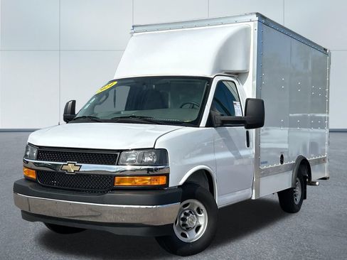 Used 2024 Chevrolet Express 3500 w/ Power Convenience Package RWD image 1