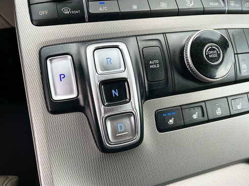 Used 2022 Hyundai Palisade Limited image 32