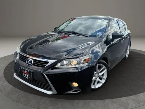 Used 2015 Lexus CT 200h FWD image 2