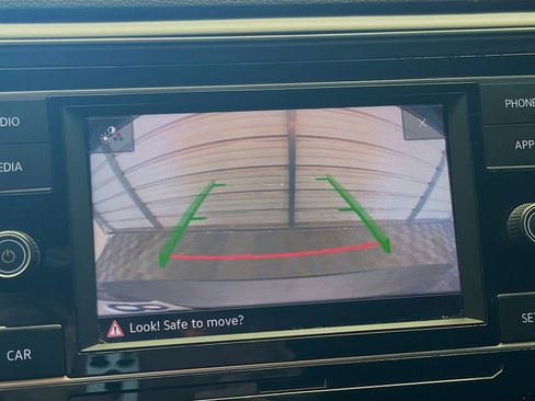 Used 2019 Volkswagen Atlas S FWD image 16