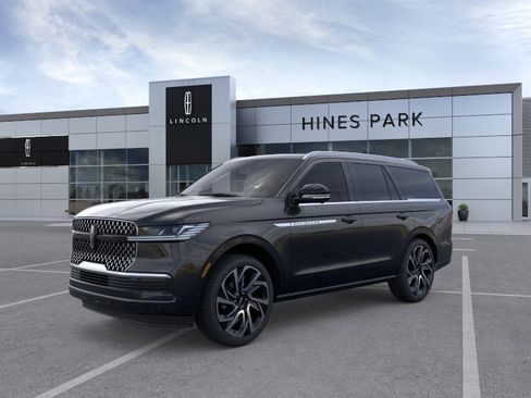 New 2026 Lincoln Navigator Reserve AWD/4WD image 1