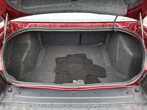 Used 2023 Dodge Challenger R/T w/ Blacktop Package image 28