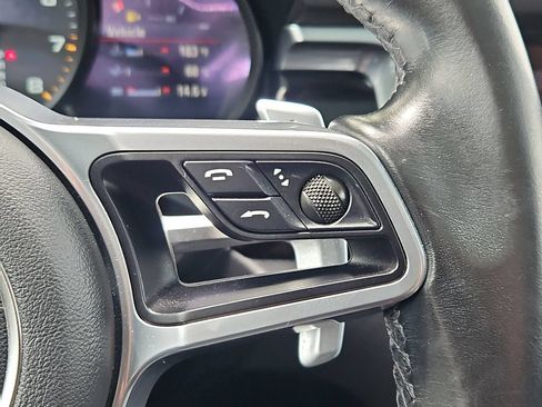 Used 2021 Porsche Macan AWD/4WD image 29