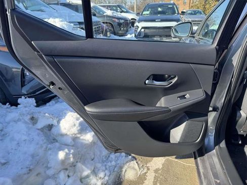 Used 2022 Nissan Sentra SV w/ All-Weather Package image 10