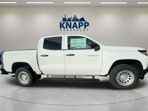 New 2026 Chevrolet Colorado W/T w/ WT Convenience Package II image 4