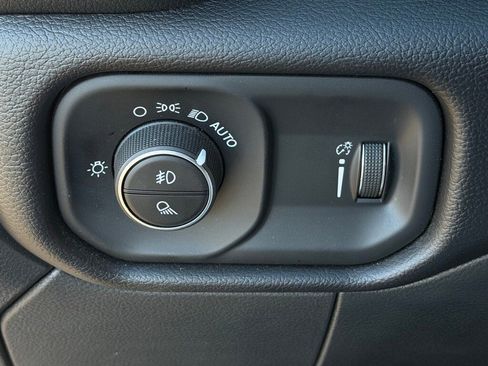 Used 2024 RAM 2500 Big Horn image 20