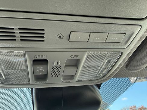 Used 2015 Honda Accord EX-L image 16