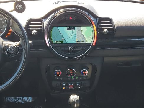 Used 2017 MINI Cooper Clubman S image 16