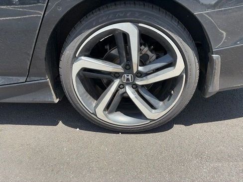 Used 2021 Honda Accord Sport image 12