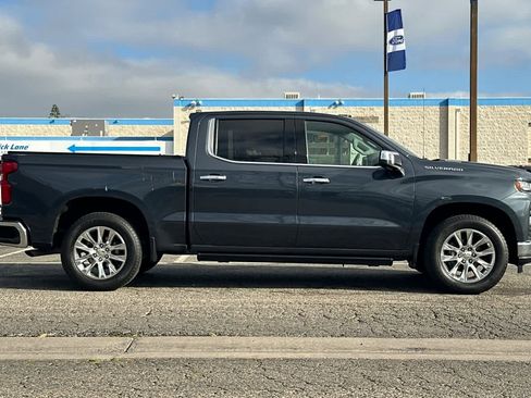 Used 2021 Chevrolet Silverado 1500 LTZ image 9