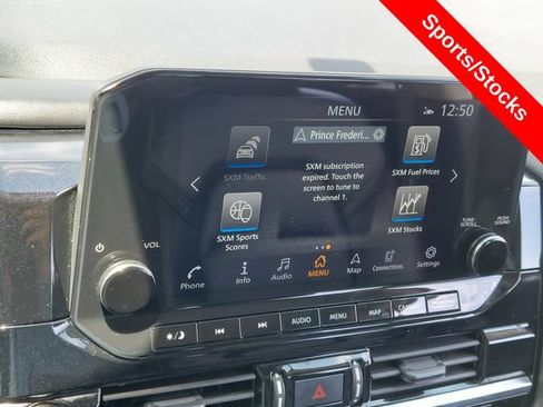 Used 2023 Nissan Pathfinder SL FWD image 21